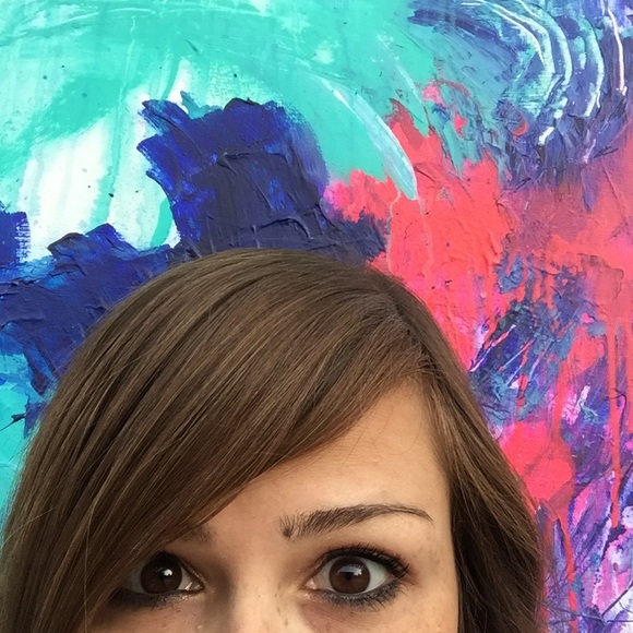 Meet your Posher, Lacy - Picture 6 of 6